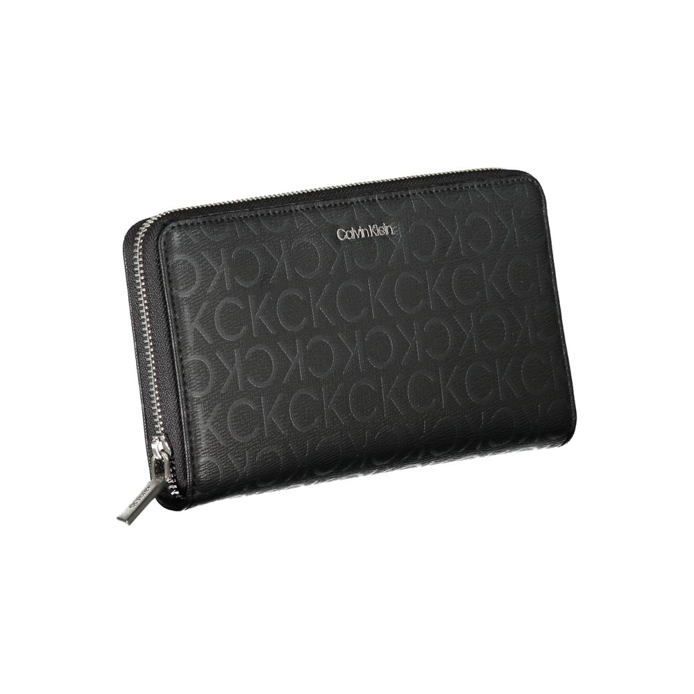 Cartera de diseño elegante con tres compartimentos