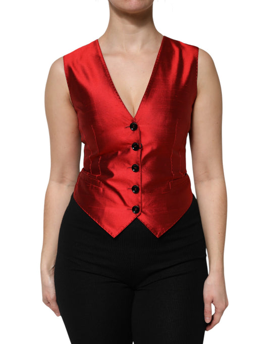Chaleco sin mangas con botones en rojo y negro