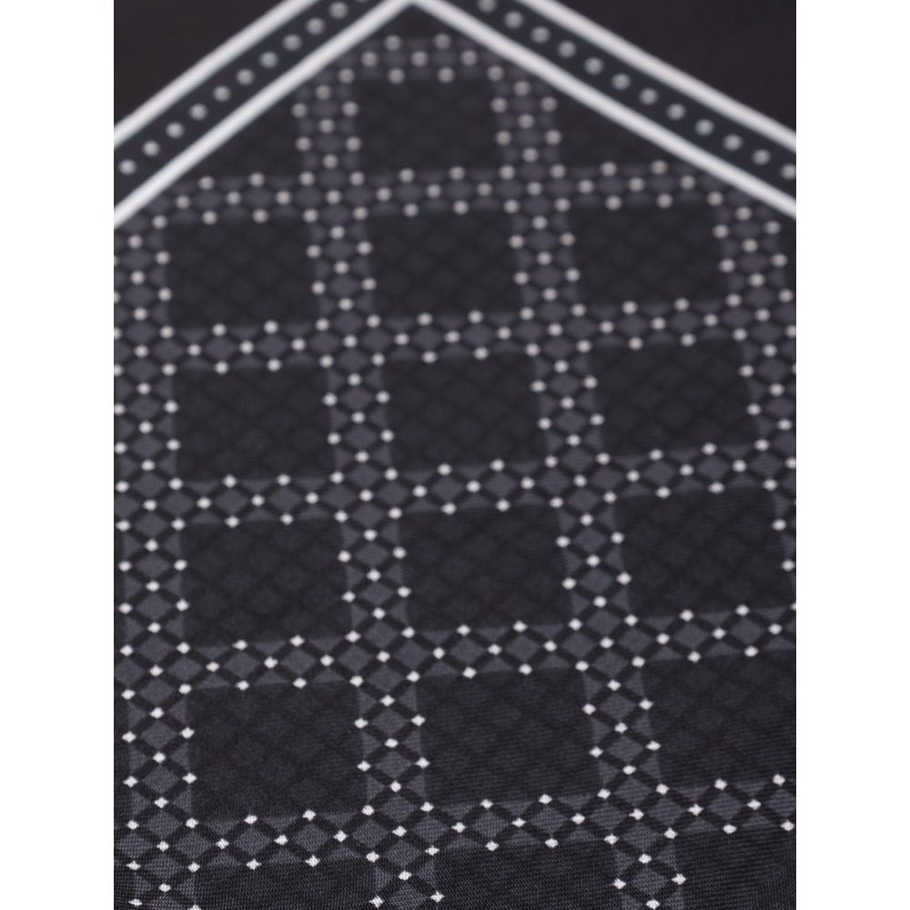 Pochette en soie noire