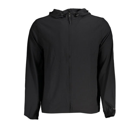 Chaqueta deportiva elegante con capucha en tejido transpirable