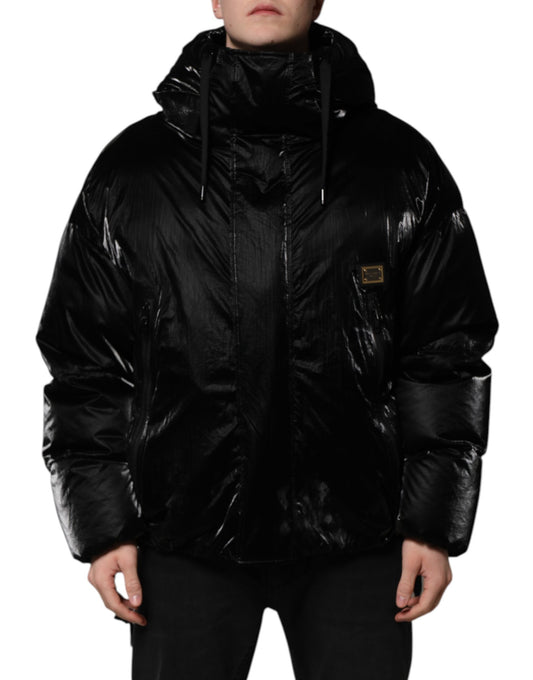 Chaqueta acolchada con capucha y cremallera completa con logotipo negro
