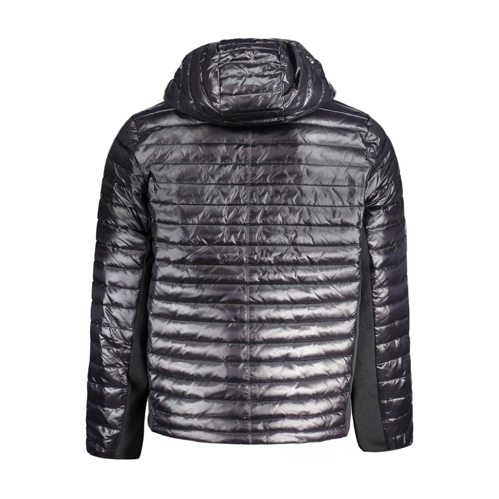 Chaqueta de nailon negra