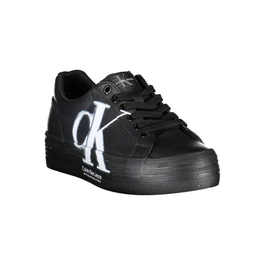 Zapatillas deportivas de piel negra para mujer
