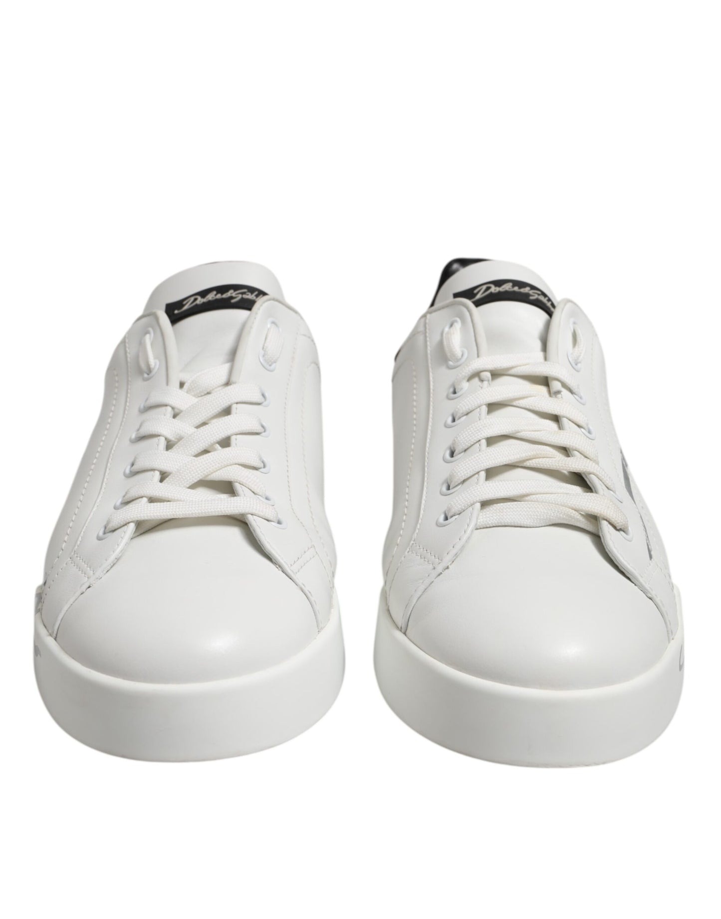 Zapatillas deportivas bajas de cuero con logo blanco y negro