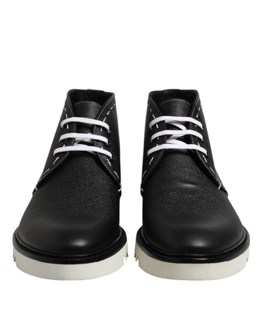 Botines de piel en blanco y negro