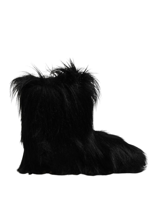 Botas negras de piel sintética a media pantorrilla