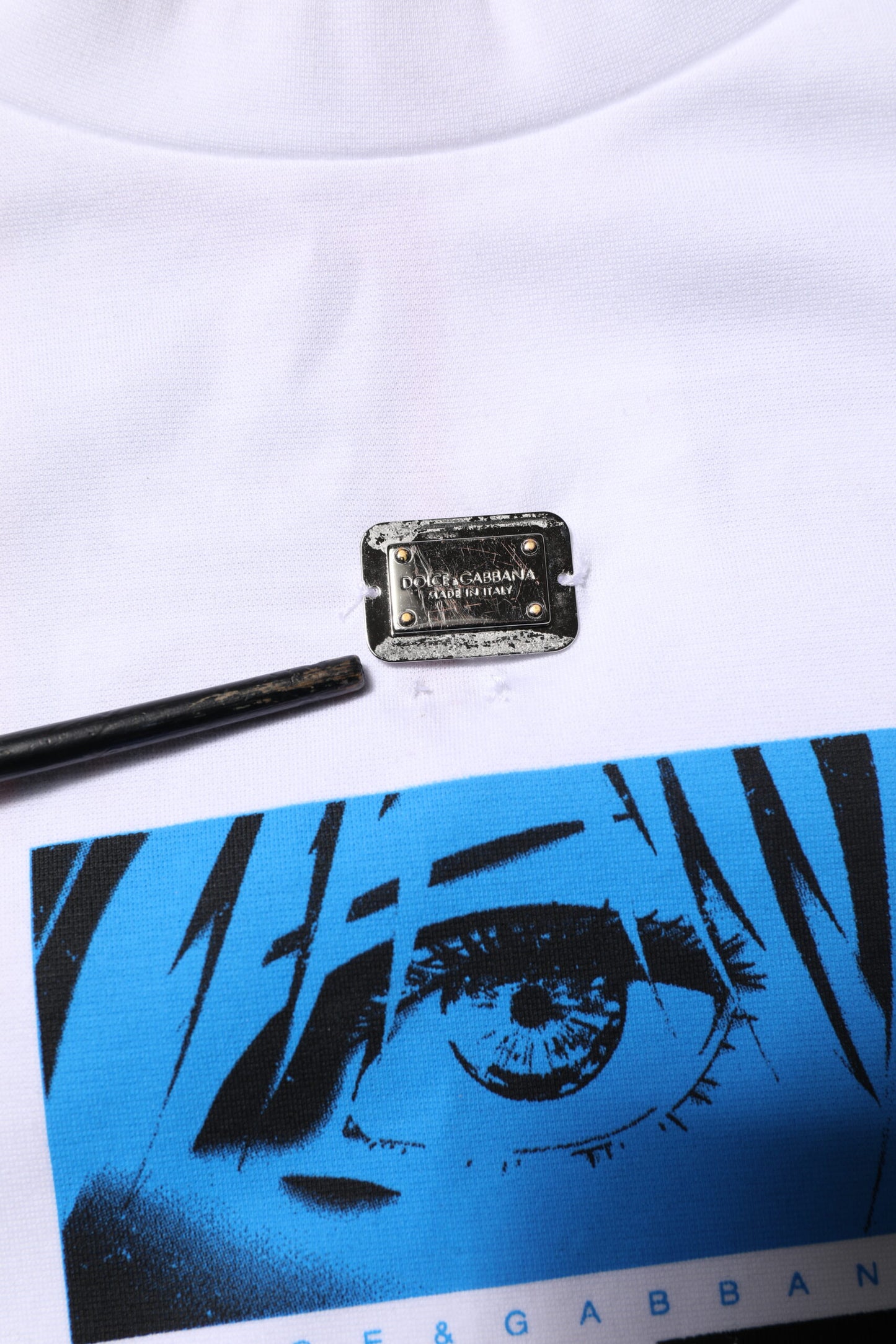 T-shirt blanc à col rond et imprimé graphique en coton