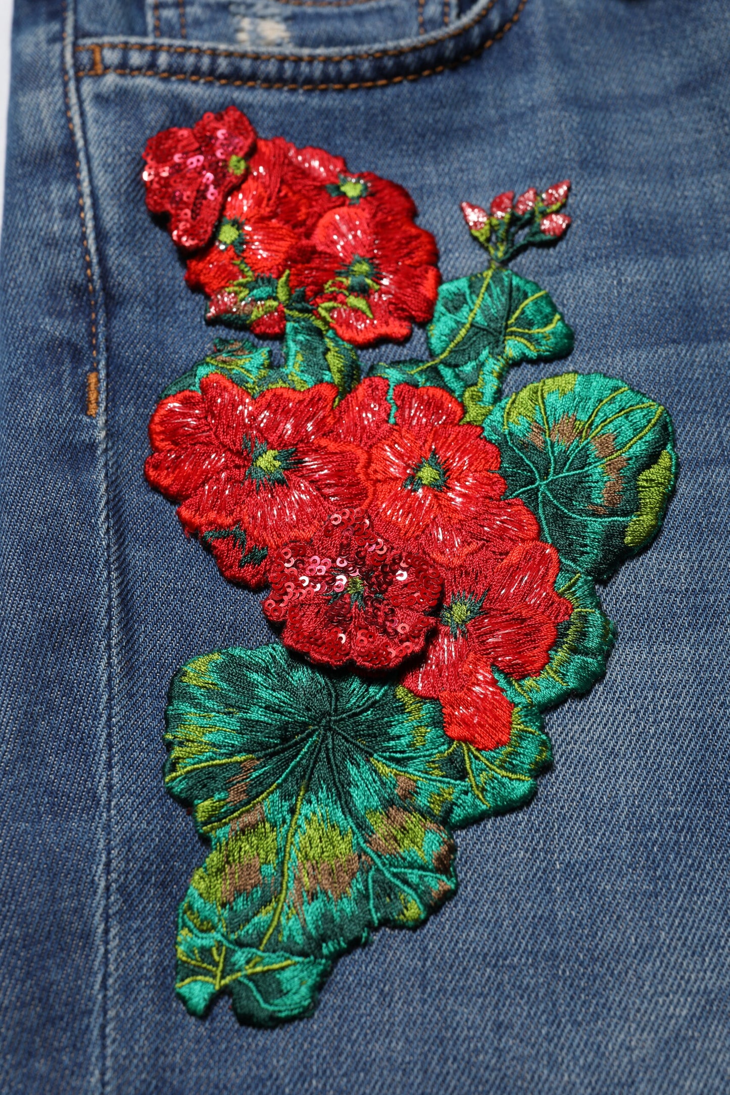 Vaqueros ajustados de cintura baja de algodón azul 