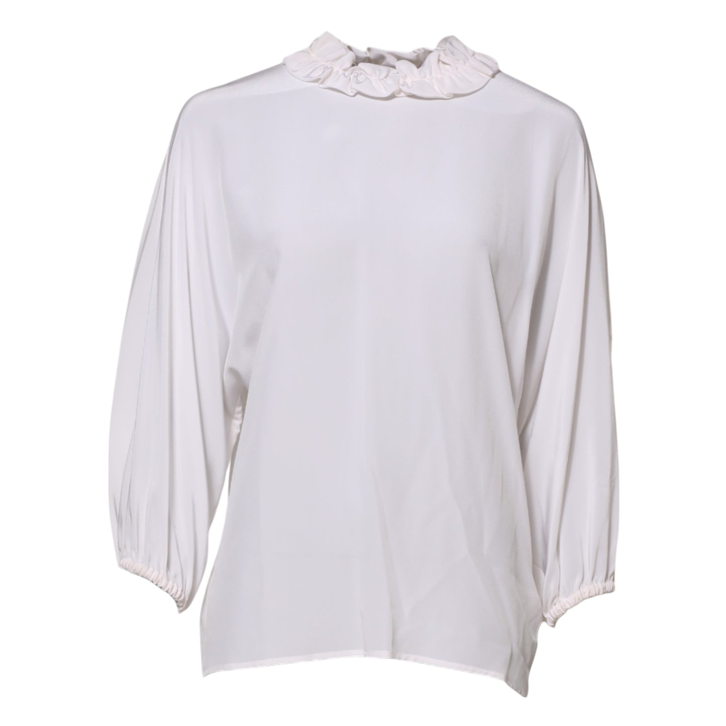 Blusa blanca con escote fruncido y volantes