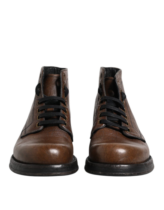 Botines de cuero marrón con cordones para hombre