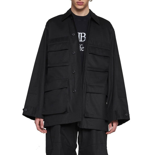 Chaqueta tipo camisa cargo con múltiples bolsillos