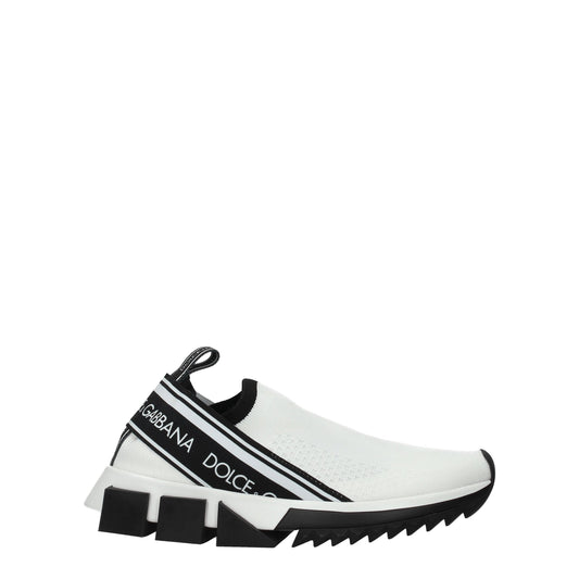 Zapatillas blancas de tela gruesa