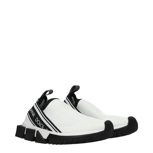 Zapatillas blancas de tela gruesa