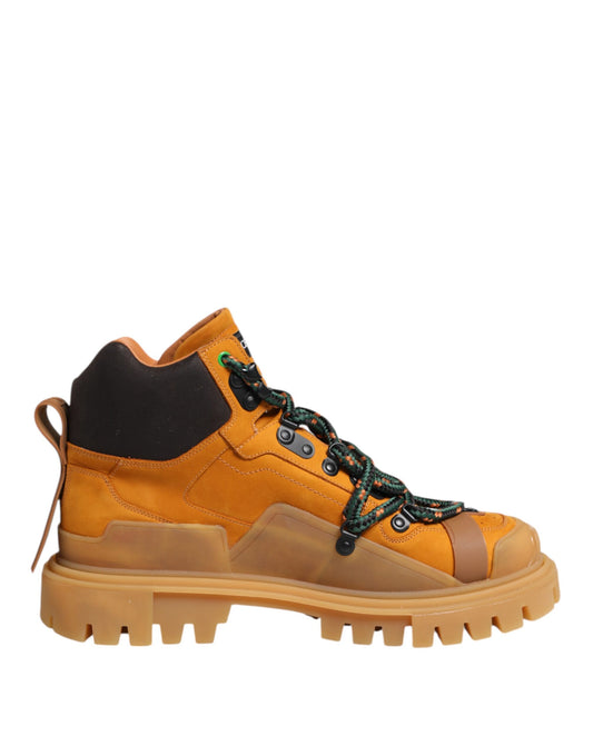 Botines de trekking con cordones naranjas