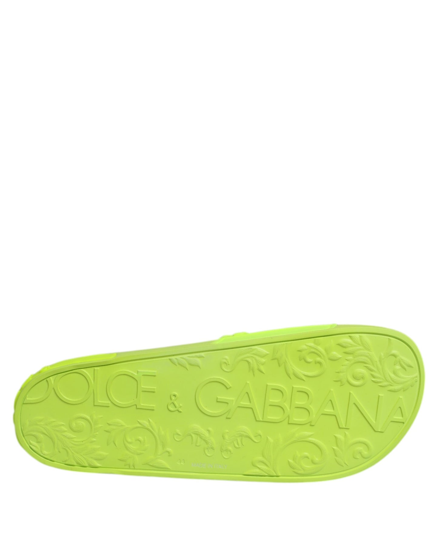 Sandalias de goma verde para playa