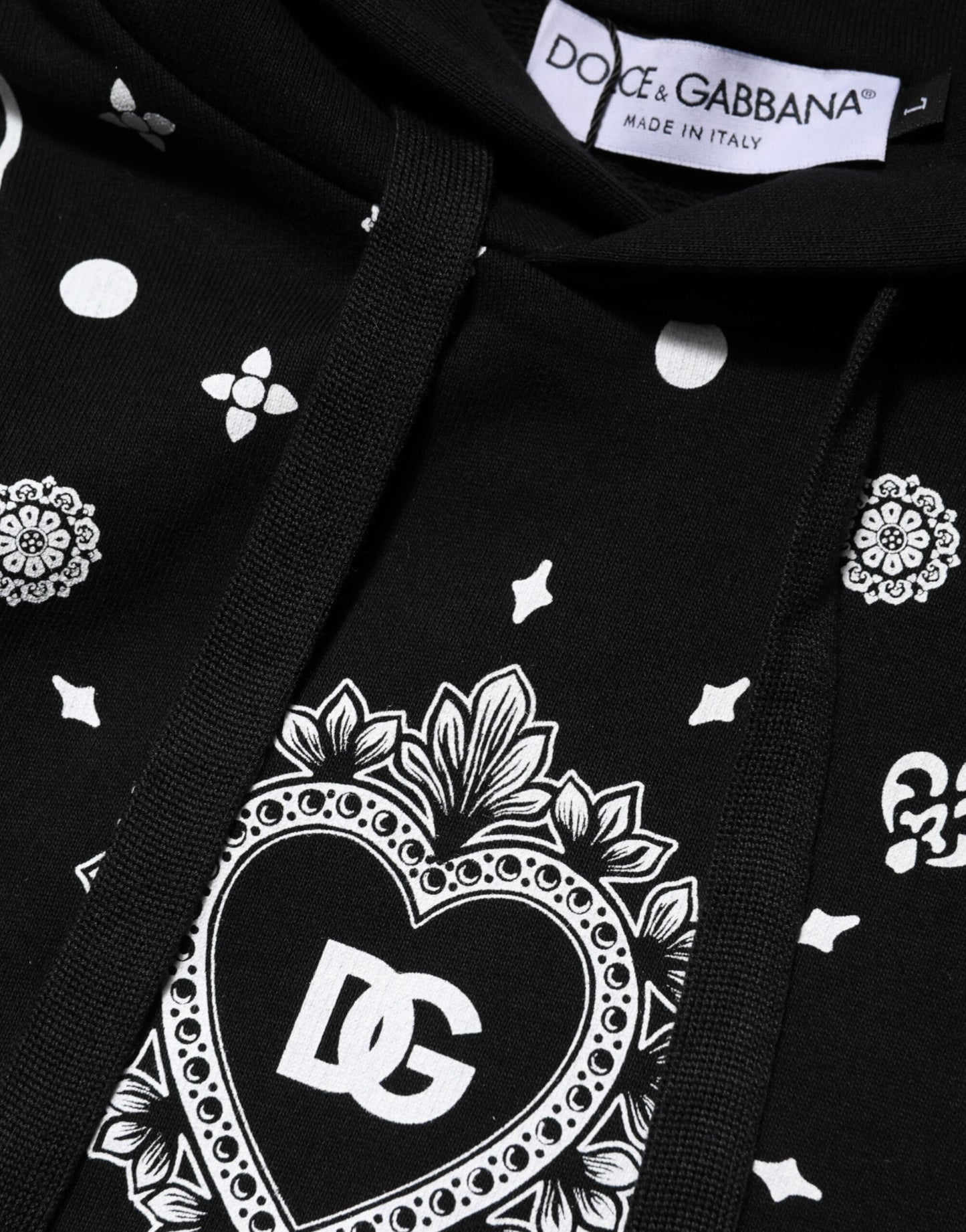 Sudadera con capucha y bandana negra para hombre