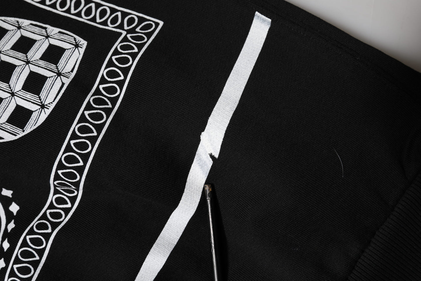 Sudadera con capucha y bandana negra para hombre