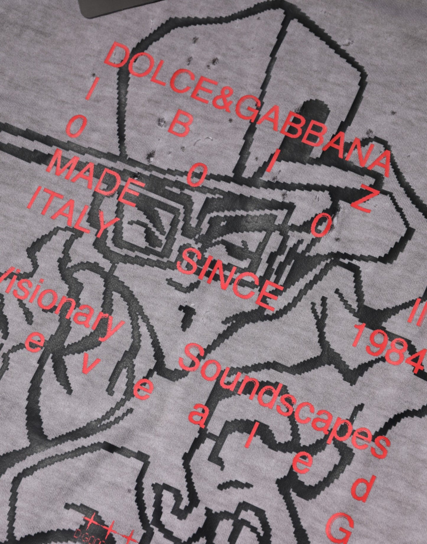 Camiseta de algodón con cuello redondo y estampado gráfico gris