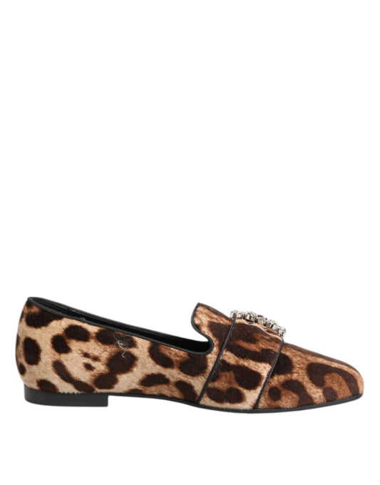 Mocasines planos con cristales y estampado de leopardo marrón