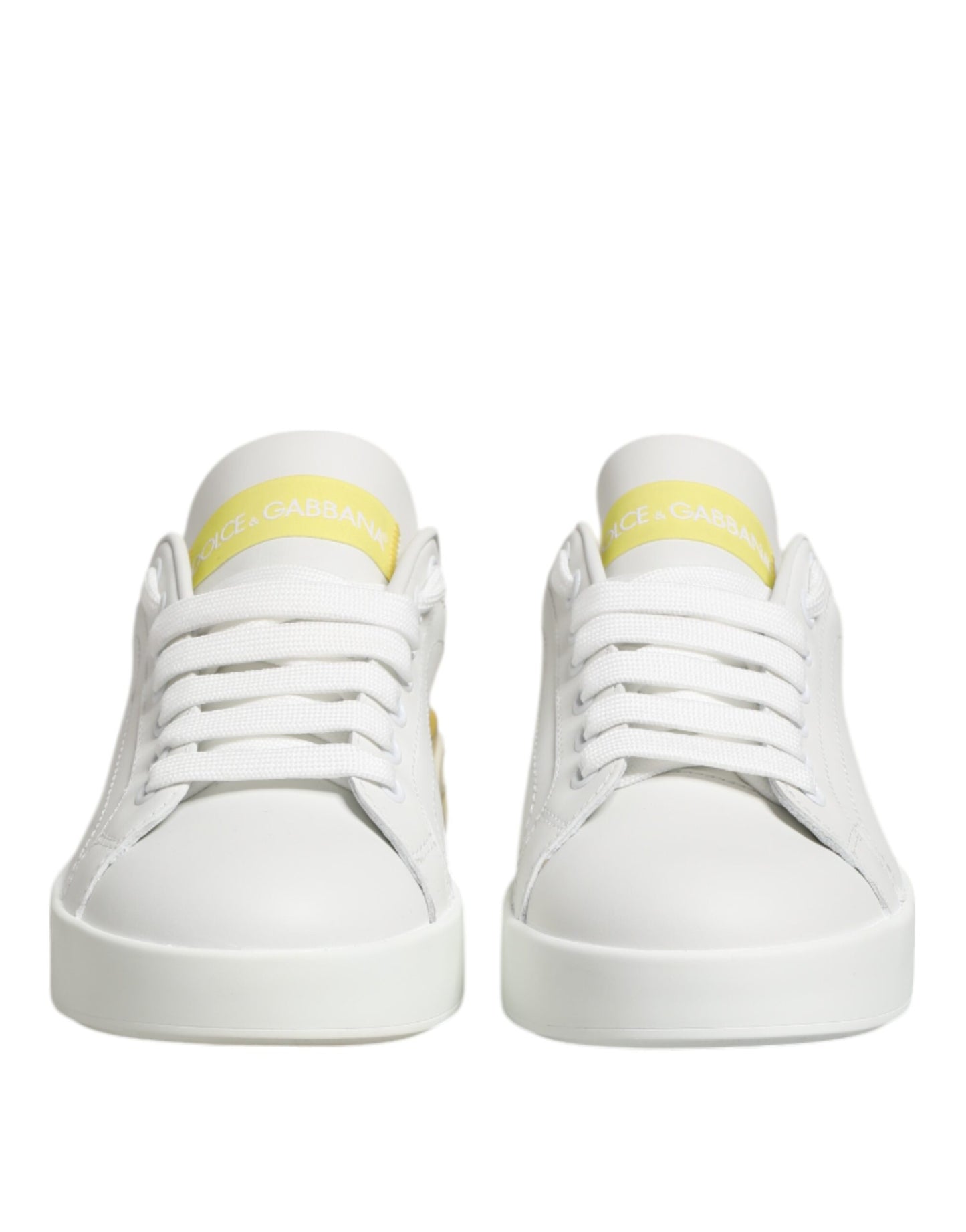 Zapatillas bajas de cuero blanco y amarillo