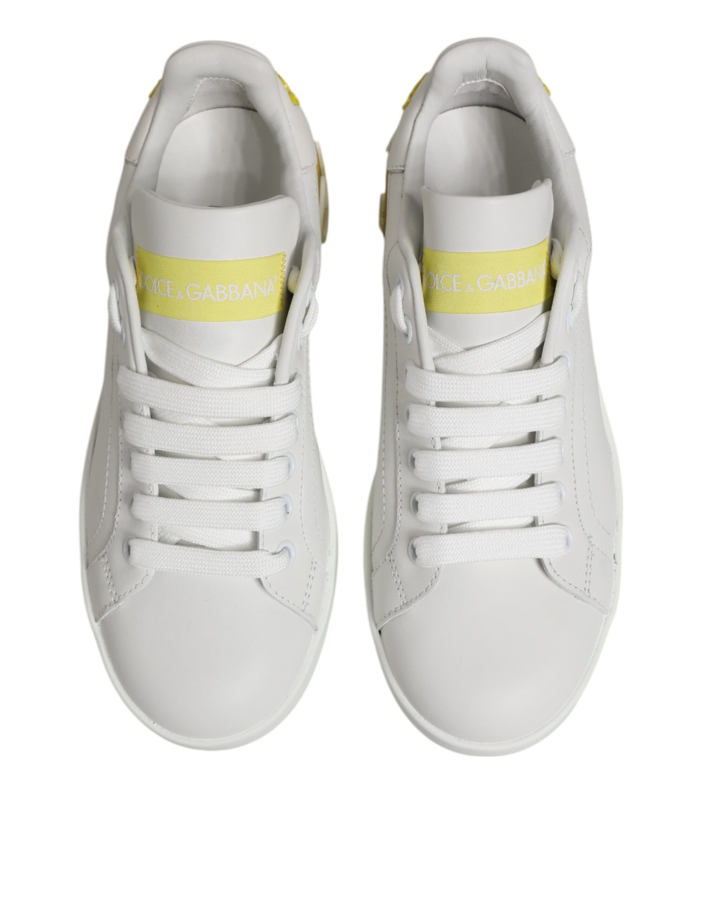Zapatillas bajas de cuero blanco y amarillo