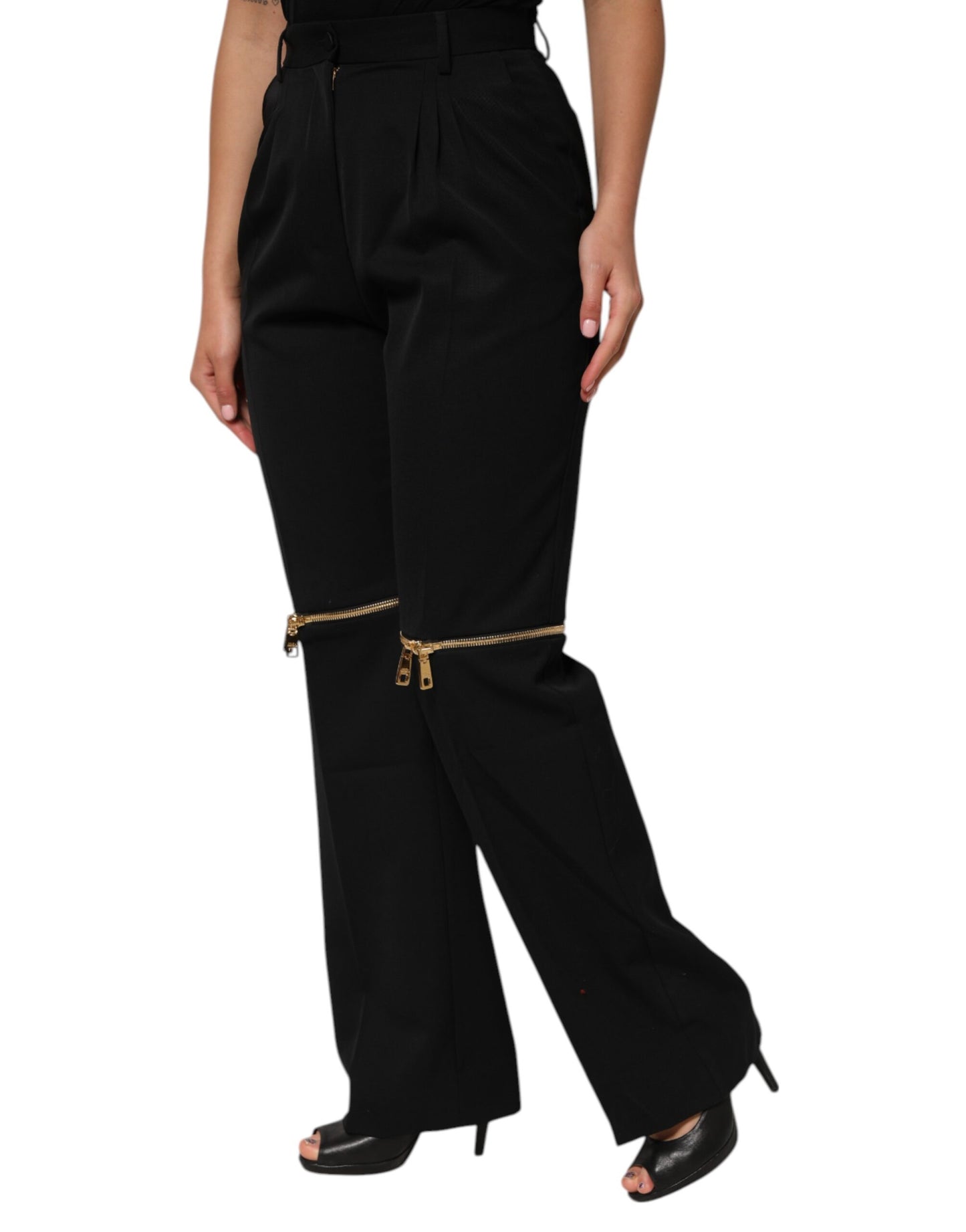 Pantalones rectos de lana con cremallera negra y detalles