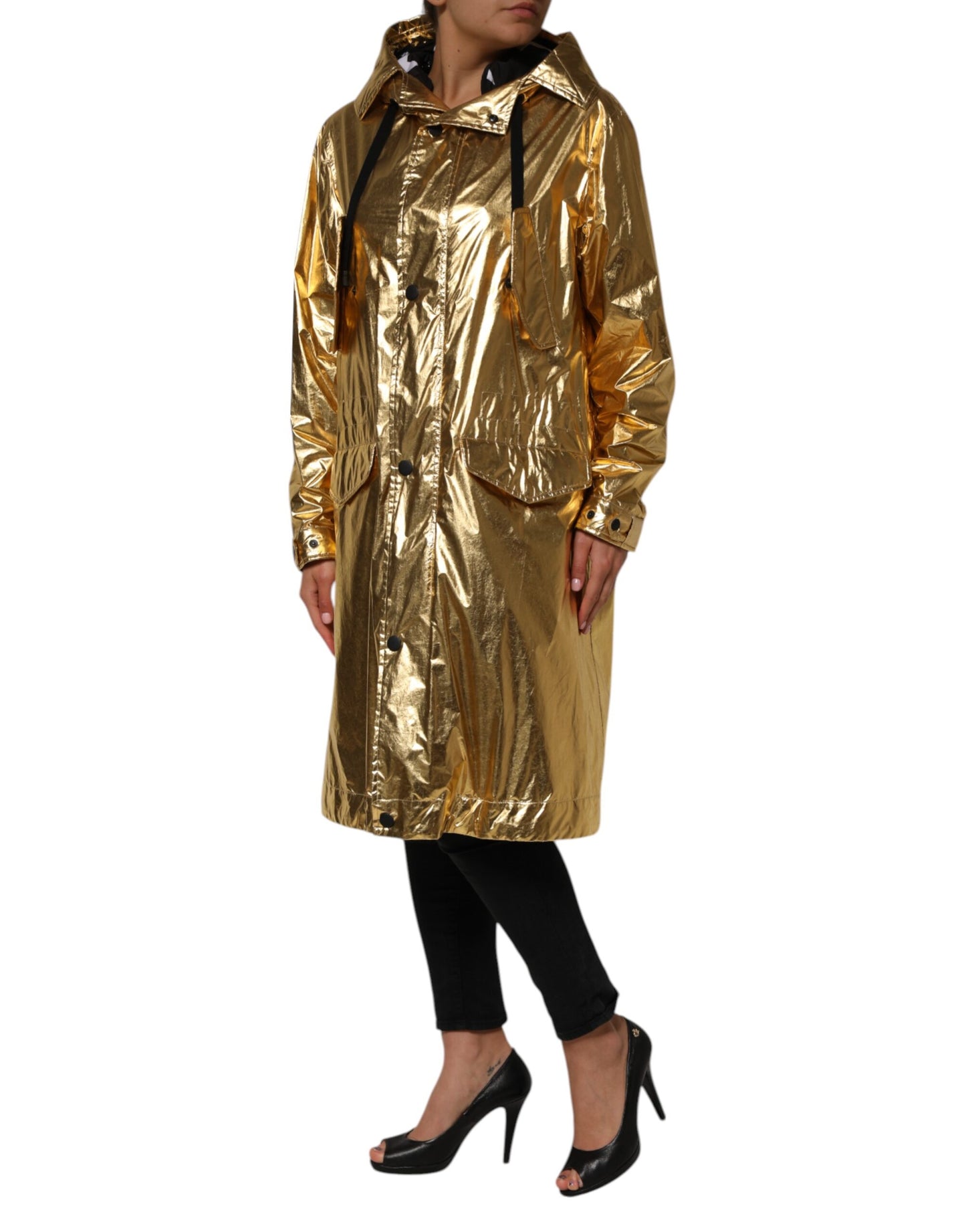 Chaqueta gabardina de manga larga con capucha dorada