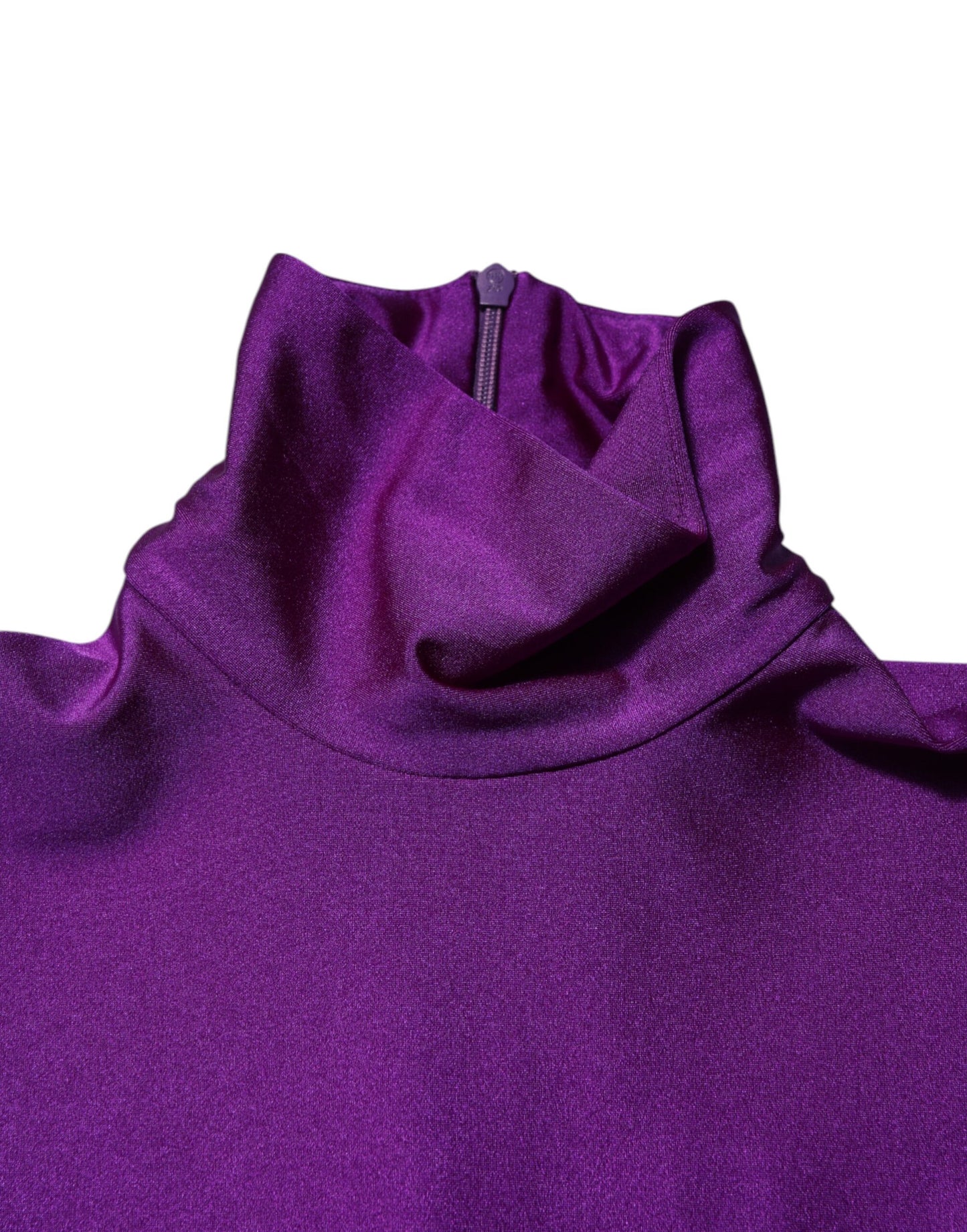 Vestido mono ajustado de cuello alto de nailon morado