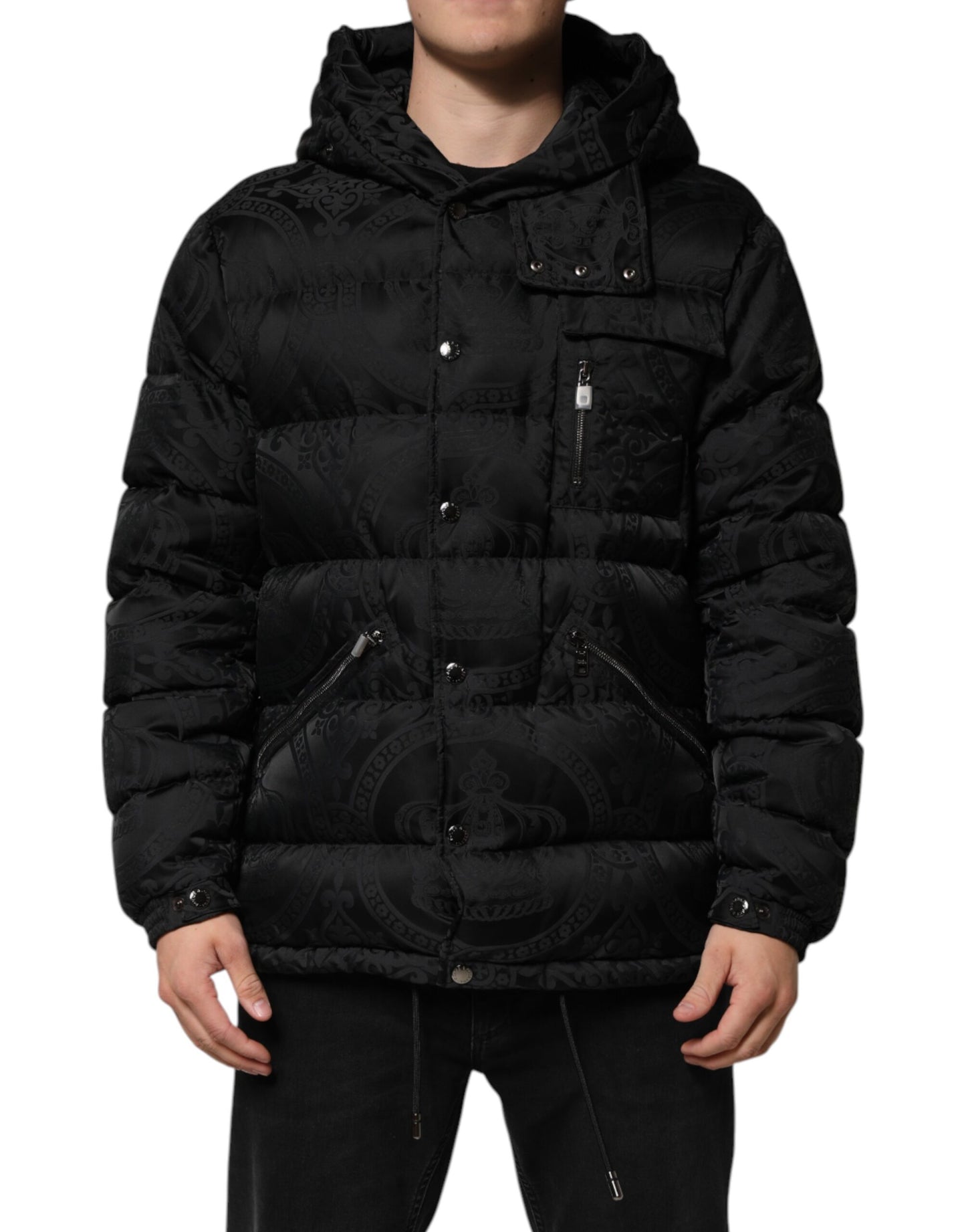 Chaqueta acolchada con capucha y diseño de jacquard negro